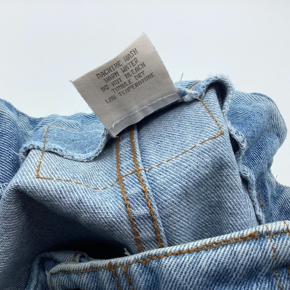 Vintage Be Boop High Waisted Denim Shorts.  Size 9/10. - Picture 4 of 4